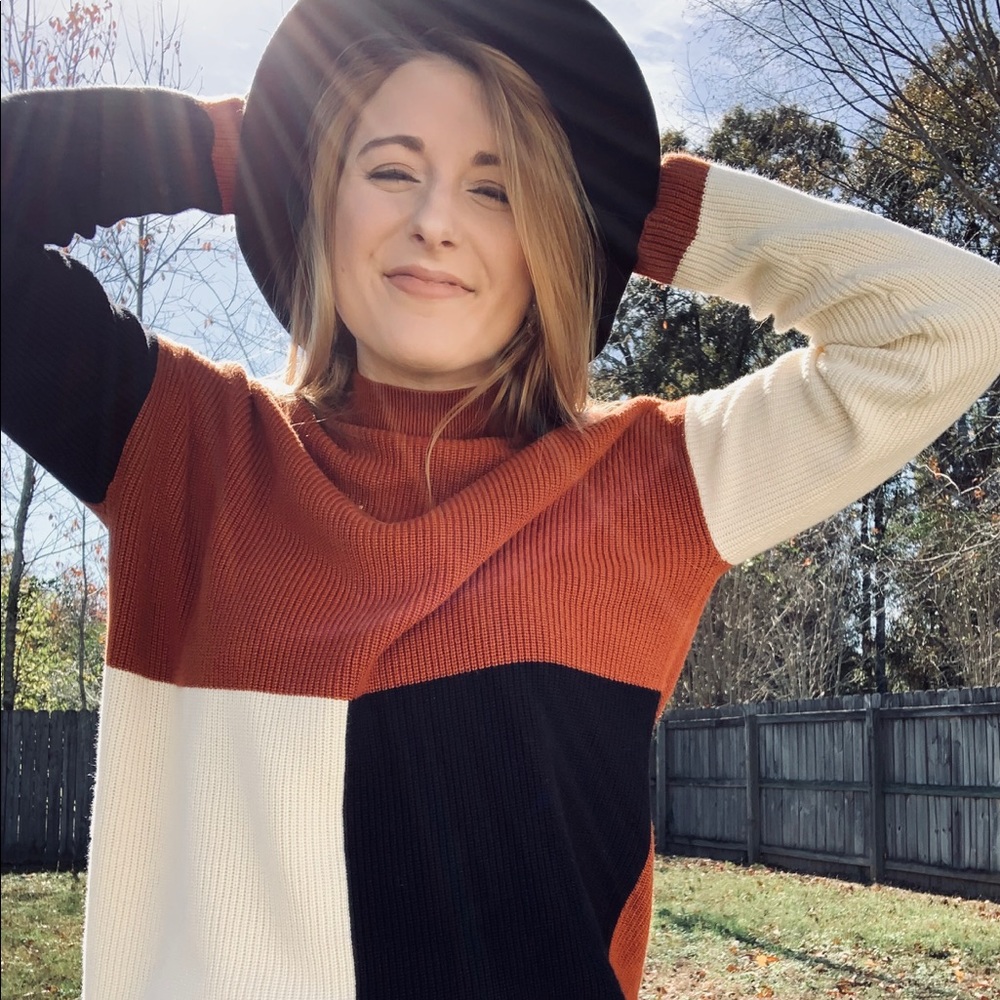 Meet your Posher, Courtney